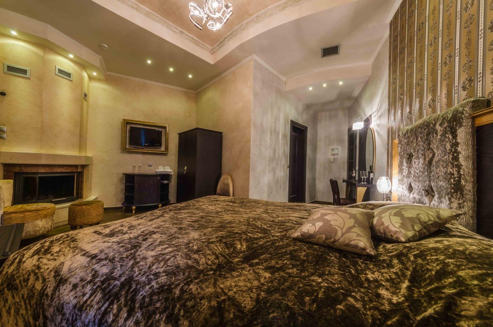 Hotel Chateau Rond Boutique & Káto Loutrákion
